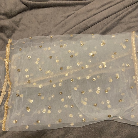 Floral Indian Lehenga - turquoise and gold - Picture 11 of 11